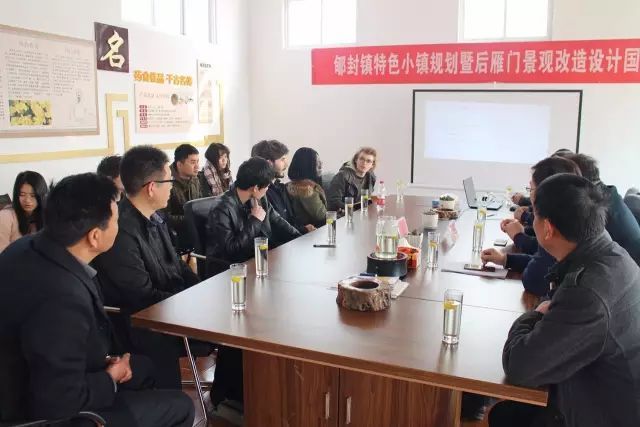 一批批參觀團為何頻頻到云臺冰菊基地參觀？